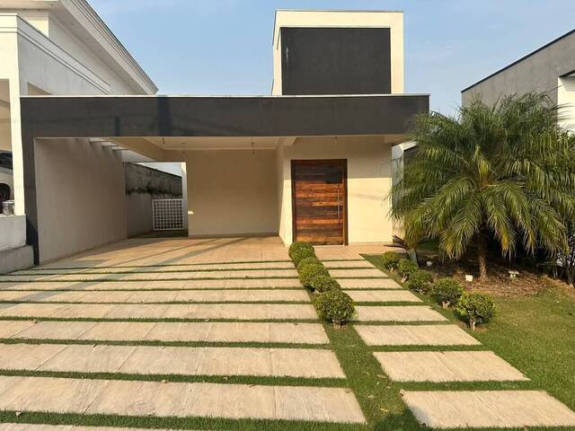 #59 - Casa para Venda em Vargem Grande Paulista - SP