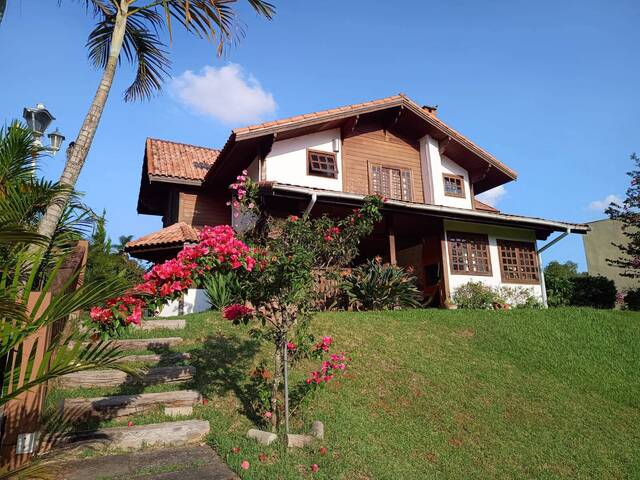 #61 - Casa para Venda em São Roque - SP